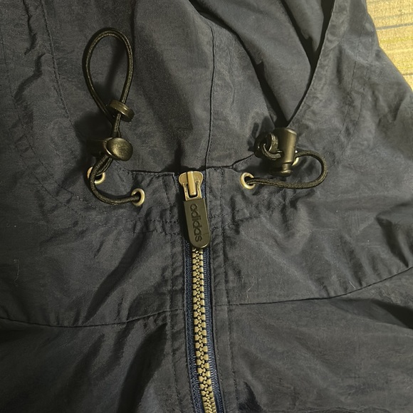Adidas Windbreaker - Picture 6 of 11